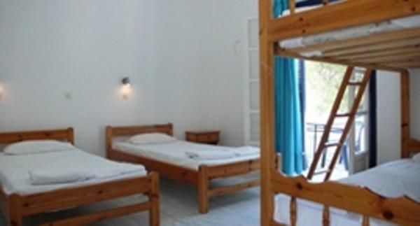 Purple Pig Stars Camping & Bungalows Mylopotas Pokoj fotografie